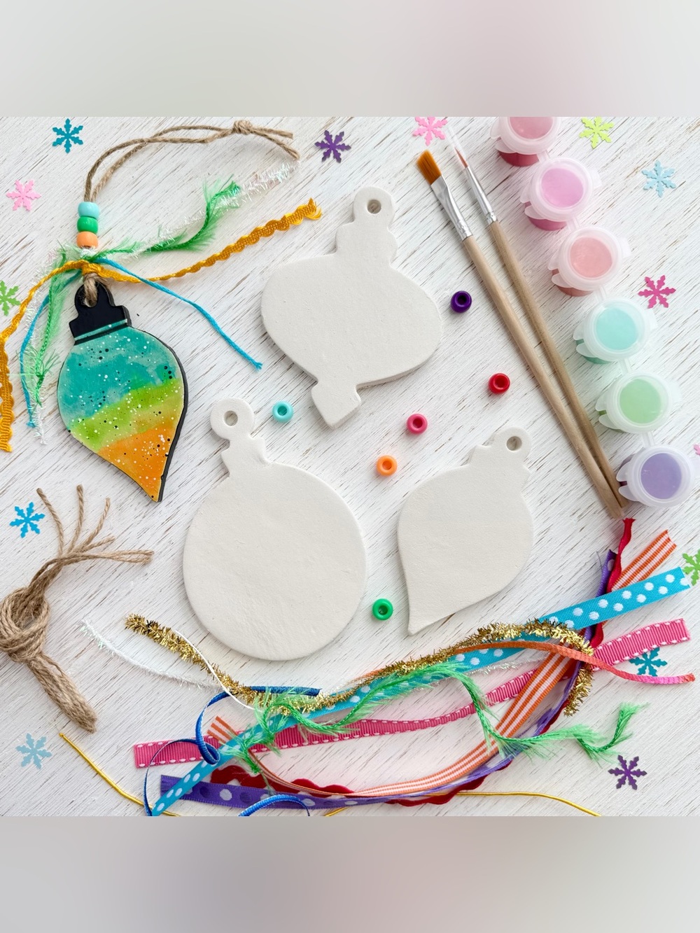 artribble DIY Paint-Your-Own Holiday Ornament Kit – Set of 3 Handmade Clay